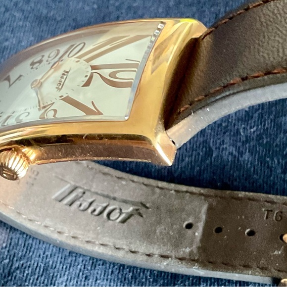 Rare Deco Tissot Heritage Banana Watch w Original Box Booklets EUC - Picture 10 of 16